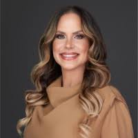 Laritza Perez's Instagram, Twitter & Facebook