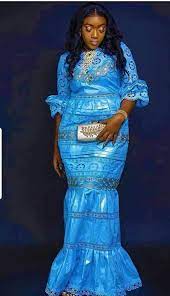 Model bazin riche brodé femme. 390 Idees De Bazin En 2021 Mode Africaine Tenue Africaine Robe Africaine