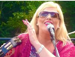 Join us tonight for your Gracie's fix at Gracie's Parkside with live music  starting at 8pm @stoneflowerband Santana cover band!!! It is going to be  great!!! You can also order online and