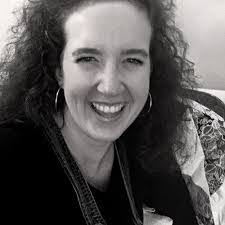 Lily Tanner's Instagram, Twitter & Facebook