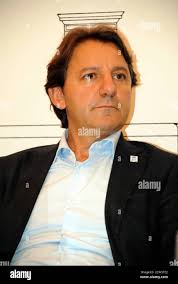 Roberto pasquale hi-res stock photography and images