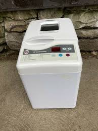 Most bread machines out there use the spring clip system just like the tbr15. Toatmaster Bread Maker Model 1109 Toastmaster Electric Citrus Juicer With Pulp Adjuster Model 1109 Reamer Toastmaster Citrus Juicer Juicer Citrus I M Guessing One Or Either Will Work Just Fine Usually