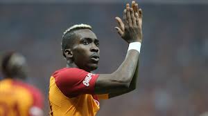 Galatasaray, henry onyekuru için devrede olsa da fenerbahçe'nin araya girdiği öne sürüldü. Onyekuru Dan Fenerbahce Ve Besiktas Itirafi