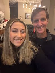 Amanda Lamprecht's Instagram, Twitter & Facebook