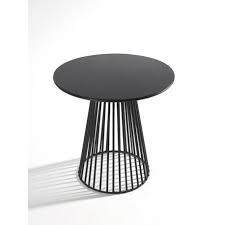 Les tables basses rondes design sont actuellement parmi les plus appréciées. Table D Appoint Bistrot Ronde Design Chevet Table Deco Serax
