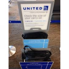United Airlines Carry On Baggage Sizer Which Tom Bihn Bags Fit United Airlines Carry On United Airlines The Unit
