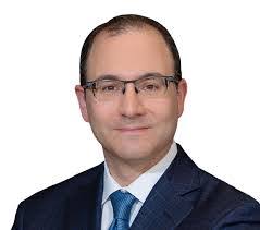 Daniel Mann's Instagram, Twitter & Facebook