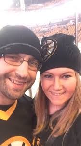 Amanda Searles's Instagram, Twitter & Facebook