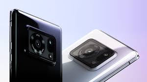 The first set of pictures features some beautiful landscape shots. Sharp Launches The Aquos R6 With A 1 Inch Camera Sensor Leica Optics Gadgetmatch