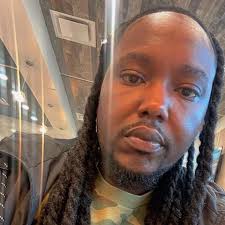 Reginald Moore and Ke'era Lynn's Wedding Website