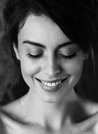 Beautiful Photography Beautiful Black And White Pictures Of People 53 Trendy Photography Black And White Face Happy Photography Black And White Face Smile Photography Woman Woman Smile