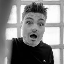 Peter Emig's Instagram, Twitter & Facebook