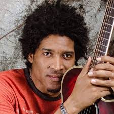 Biography: Bryan Art