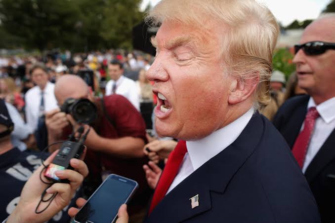 11 photos of Donald Trump yelling | Mashable