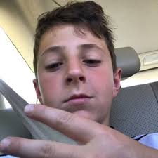 Ashton James Lutz (@LutzAshton)