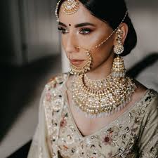 Nath 2025 simple vintage design