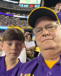 Charles Riddle (@charlesriddleiii) • Instagram photos and videos