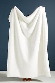 Shop the coren faux fur throw blanket at anthropologie today. Faux Fur Pillows Best Faux Fur Throws Anthropologie