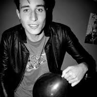 300+ perfiles de «Uriel Fernandez»