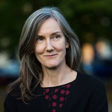 Nell Zink's Doxology Is a Novel of Man Versus Nature—But This Time Nature  Isn't a Big Bear