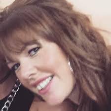 Hayley James (@hayleyj80)