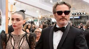 Joaquin phoenix was born joaquin rafael bottom in san juan, puerto rico, to arlyn (dunetz) and john bottom, and is the middle child in a brood of five. No Joke Joaquin Phoenix Wife Rooney Mara Reportedly Expecting First Child Mycentraloregon Com