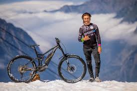 Learn more about david horvath * acting industry mentors * film network. Foto David Horvath 23 Jahre Alt Und In Allen Bike Di