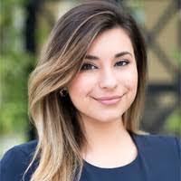 Amanda Tuzzo's Instagram, Twitter & Facebook