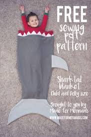 This mermaid tail pattern is free and easy to make! Free Pdf Pattern Shark Tail Blanket For Children And Dolly