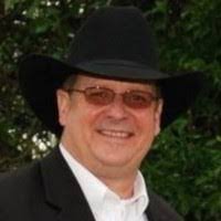 Kianna Holt's Instagram, Twitter & Facebook