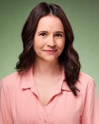 Tamara Stratton's Instagram, Twitter & Facebook