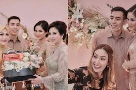 Posting casual vlog called tasya's journal. Dihadiri Seleb Ternama 10 Momen Lamaran Talita Adik Ipar Tasya Kamila