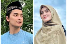 Alvin faiz atau lengkapnya muhammad alvin faiz adalah putra ustadz arifin ilham, kelahiran 4 februari 1999. Pfivs Ijw7sa M