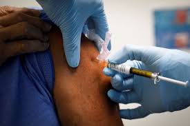 Get the latest information & answers to frequently asked questions about a coronavirus vaccine. Covid 19 Vaccine Safety Efforts To Feature App Tracking Of Vulnerable Groups Wsj