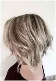 bob in beautiful ashtones ashblonde follow us on instagram sjiekkappers kurze frisuren fur dickes haar styling kurzes haar kurzhaarfrisuren mit pony
