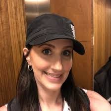 Leslie Caruthers's Instagram, Twitter & Facebook