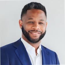 Excited to announce that I have accepted an offer to join Point72 as a  Fundamental Researcher in their New York City office! Thanks to all that  have helped me get to this