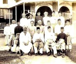Pada tingkatan ini, seorang salik akan merasakan kekosongan dunia, jism, dan segala benda kasar (material). Khairul Azhar Ghazali Ilmu Tok Kenali Merupakan Warisan Syaikh Ahmad Al Fathani Asal Usul Syeikh Wan Daud Syeikh Daud Al Fatani Bin Syeikh Wan Abdullah Bin Syeikh Wan Idris Wan Senik Tidak