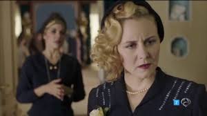 Julia Möller en El tiempo entre costuras