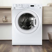 Le plus souvent, les dimensions considérées standard que les machines tops proposent sont de 85cm de hauteur, 45cm de largeur et 60cm de profondeur. Machine A Laver Hublot Ou Top Que Choisir Blog But