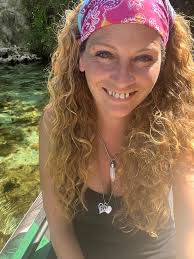 AMERICAN PICKERS To Film In Connecticut Mike Wolfe, Frank Fritz, and their  team are excited to return to Connecticut! They plan to film episodes of  the hit series AMERICAN PICKERS throughout Connecticut