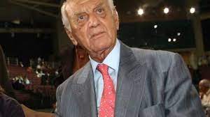Όταν η πασχαλίτσα συνάντησε ελέφαντα: Pe8ane O Antwnhs Libanhs
