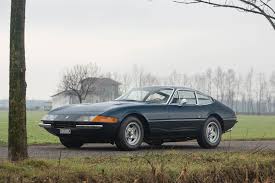 It was introduced at the paris auto salon in 1968 to replace the 275 gtb/4, and featured the 275's colombo v12 bored out to 4,390 cc (4.4 l; 1970 Ferrari 365 Gtb 4 Daytona Plexiglas Girardo Co