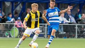 Vitesse arnhem ve ado den haag şampiyonaya katılır eredivisie, hollanda. Vitesse Has Duo Back Odegaard 10 Against Ado