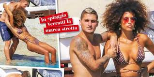 A wife is a female partner in a continuing marital relationship. Verratti Ultimi Bagni Con Jessica Prima Di Tornare A Correre Col Psg Sport Il Centro