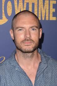 Trop émouvant la fin avec la liste des victimes du covid. Grey S Anatomy Qui Est Le Nouveau Medecin Qui Va Debarq Tele Star