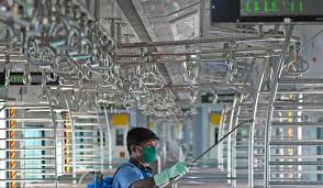 As residents of mumbai stay indoors amid the lockdown to stem the spread of coronavirus, krysyn rego and his team go to the workshop he set up. Lockdown In Mumbai Pune To Be Extended Till June The Week