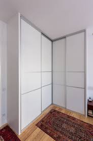 Anlage Vom Hersteller Advantage Wohnwelt Fullung Einteilig Jedoch Mit Je Zwei Dekosprossen Aus Eloxiertem Aluminium Optis Mit Bildern Einbaumobel Schiebe Tur Schiebetur