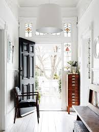 All trim should be white. How To Choose The Right White Or Cream For Your Walls And Trim How To Choose White