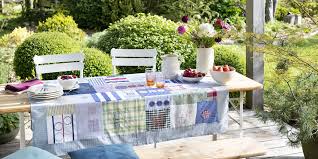 #tuto #patchwork #crazypatch #patch #tutoriel #setdetable #decodetable #deco #diy #couture. Recup Coudre Une Nappe En Patchwork Avec De Vieilles Chemises Marie Claire